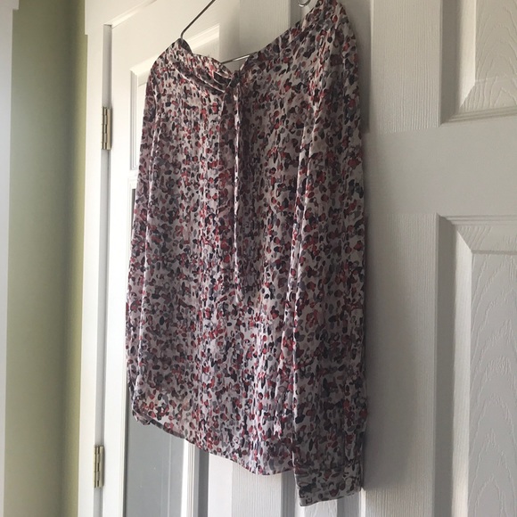 Loft Blouse - Picture 4 of 4